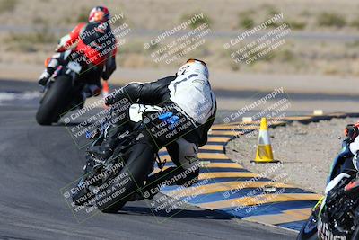 media/Feb-03-2024-SoCal Trackdays (Sat) [[767c60a41c]]/2-Turn 11 (10am)/